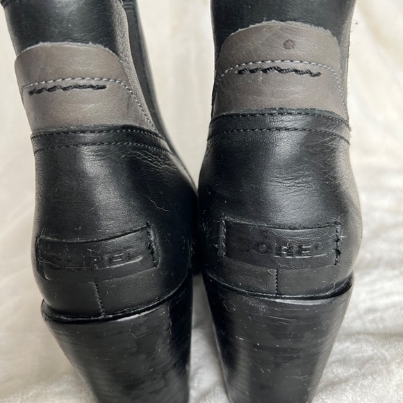 Sorel black ankle boot sz 8.5 - Picture 2 of 4